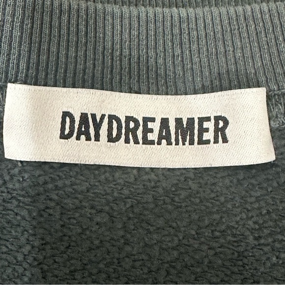 Daydreamer Guitar Shop Cropped Sweatshirt Gray Graphic - Picture 6 of 8